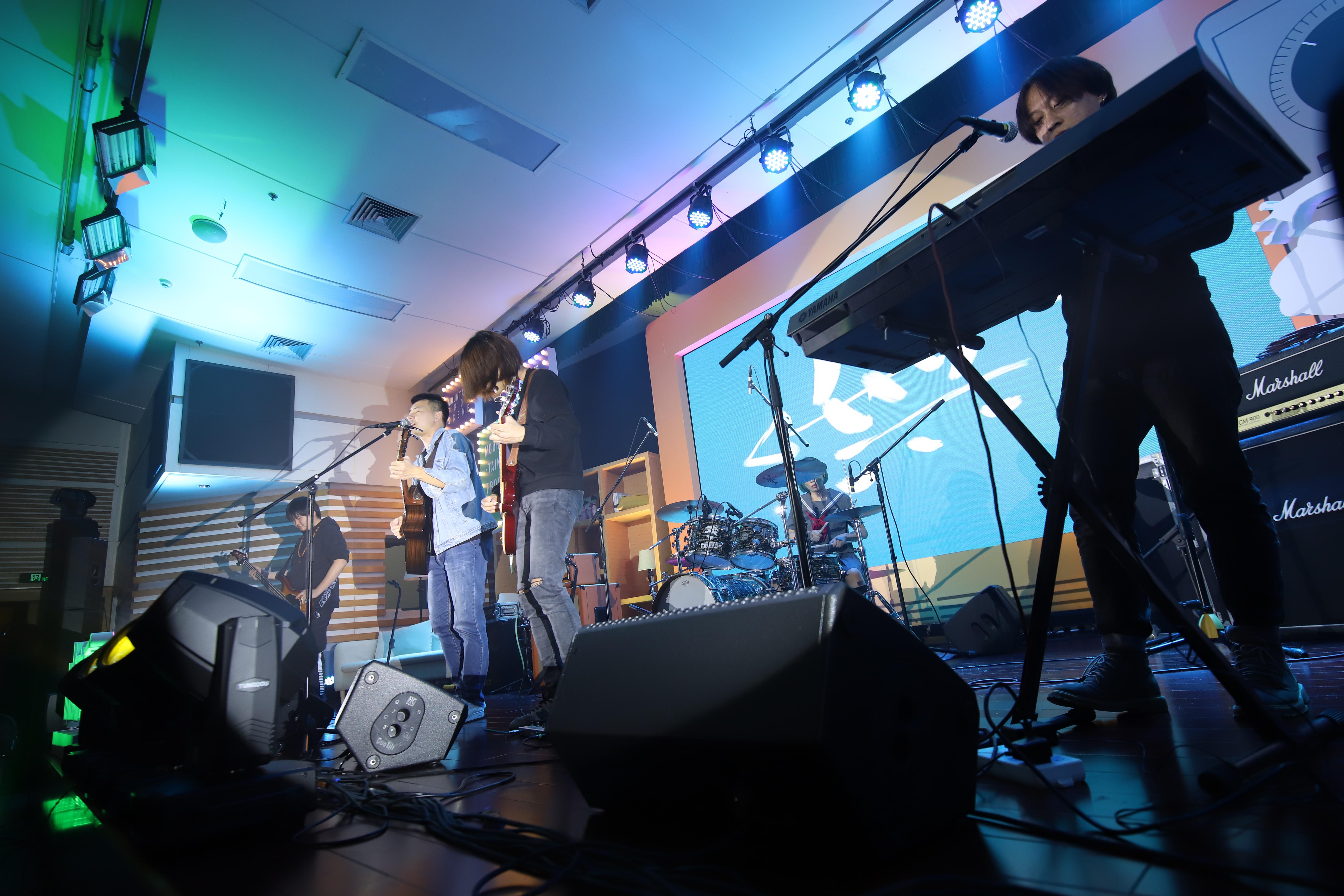 宝贝live苹果版宝贝live续期卡号破解